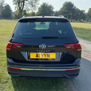 VOLKSWAGEN TIGUAN 1.5 TSI Life 2021 - Image 6