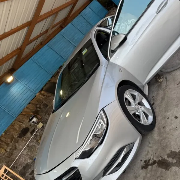 Vauxhall, INSIGNIA, Hatchback, 2020, Manual, 1490 (cc), 5 doors