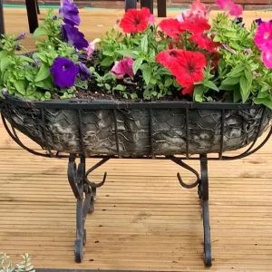 Pair of wrought iron plant containers £30 the pair - Image 5
