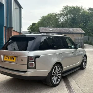 2016 Land Rover Range Rover 3.0 TD V6 Autobiography Auto 4WD Euro 6 (s/s) 5dr ESTATE Diesel Autom... - Image 3