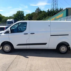 2022 Ford Transit Custom 300 TREND LONG WHEEL BASE TREND Box Van Diesel Manual - Image 2
