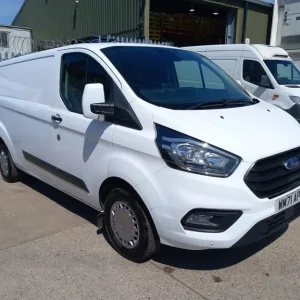 2022 Ford Transit Custom 300 TREND LONG WHEEL BASE TREND Box Van Diesel Manual - Image 5