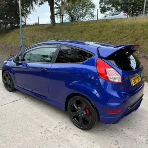 2017 Ford Fiesta 1.6T EcoBoost ST-2 Euro 6 3dr HATCHBACK Petrol Manual - Image 6