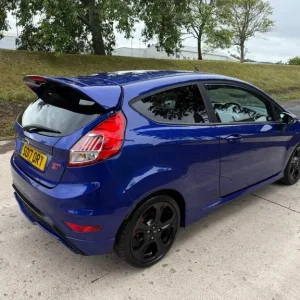 2017 Ford Fiesta 1.6T EcoBoost ST-2 Euro 6 3dr HATCHBACK Petrol Manual - Image 8