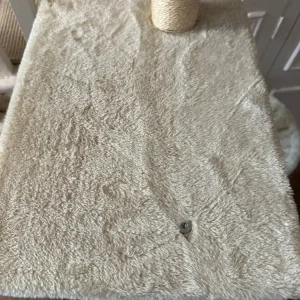 Cat Scratch Tree Tower Like New - Image 7
