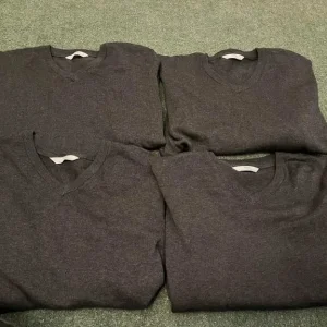 13-14 yr childrens school jumpers Wallington