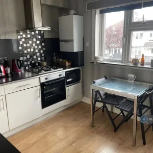 1 bedroom in Burnley Road, London, NW10 (#2583853) - Image 5