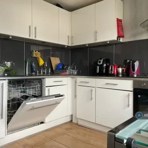 1 bedroom in Burnley Road, London, NW10 (#2583853) - Image 6