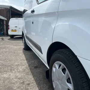 2017 Ford Transit Custom 2.0 TDCi 130ps High Roof Kombi Trend Van MPV Diesel Manual - Image 3