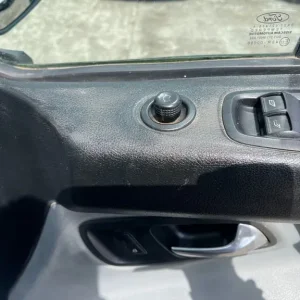 2017 Ford Transit Custom 2.0 TDCi 130ps High Roof Kombi Trend Van MPV Diesel Manual - Image 6