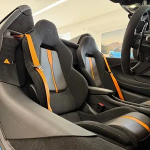 2018 McLaren 570S V8 2dr SSG Auto CONVERTIBLE PETROL Automatic - Image 3
