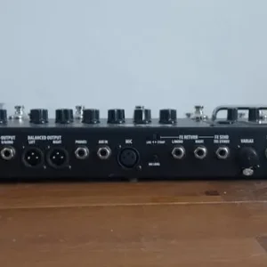 Line 6 'HD500' guitar effects processor. - Image 4