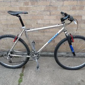 Refurbished 1997 Univega Alpina 802-S 18" Mountain Bike w/ RockShox Indy C Forks 21 Speed - Image 5