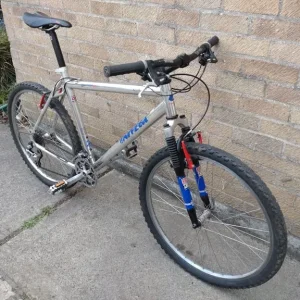 Refurbished 1997 Univega Alpina 802-S 18" Mountain Bike w/ RockShox Indy C Forks 21 Speed - Image 6