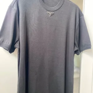 Genuine Prada Tshirt Medium - Image 4