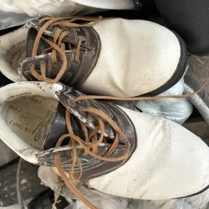 Golf items, putters, bags, ball collector - prices in description - Image 7