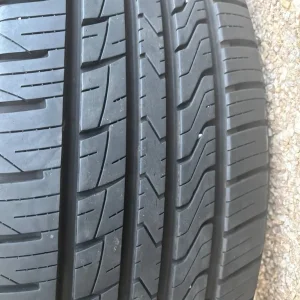 RoadX tyre 225/60/17 - Image 3