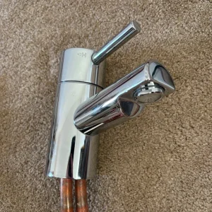 Bathroom taps - Image 4