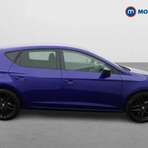 2020 SEAT Leon 1.5 TSI EVO 150 FR Black Edition [EZ] 5dr DSG Hatchback Petrol Automatic - Image 8