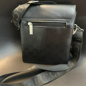 Gucci Leather Messenger Bag, Men's Bag-Brand new! - Image 2