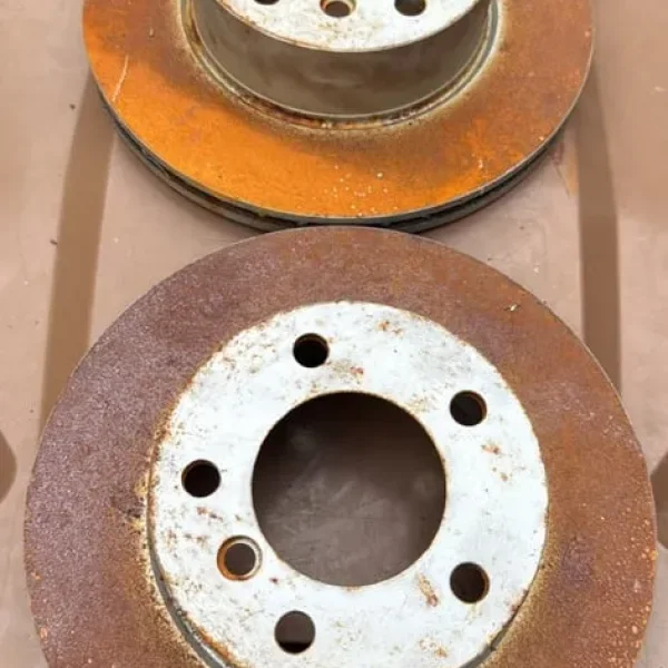 BMW 1 series front brake discs / will fit 3 series