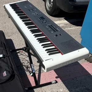 Digital Piano - Image 2
