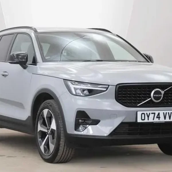 2024 Volvo XC40 2.0 B4P Plus Dark 5dr Auto ESTATE PETROL Automatic