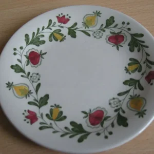 Misc. pottery - Image 2