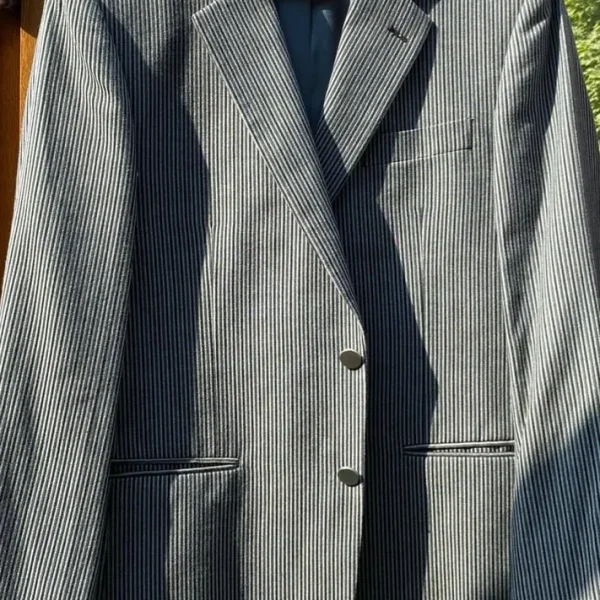 Smart Men’s Brook Tavener Blazer Size 40s.