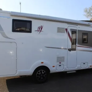 Rapido 8086DF Rapido 8086 DF A Class, Automatic DIESEL AUTOMATIC 2020/20 - Image 2