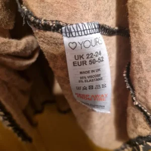 Ladies tops - Image 4