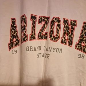 Ladies tops - Image 7