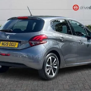 2019 Peugeot 208 1.2 PureTech Tech Edition Hatchback 5dr Petrol Manual Euro 6 (s/s) (82 ps) Hatch... - Image 3