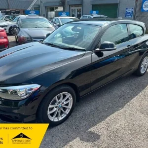 2017 BMW 1 Series 118i SE HATCHBACK Petrol Manual - Image 3