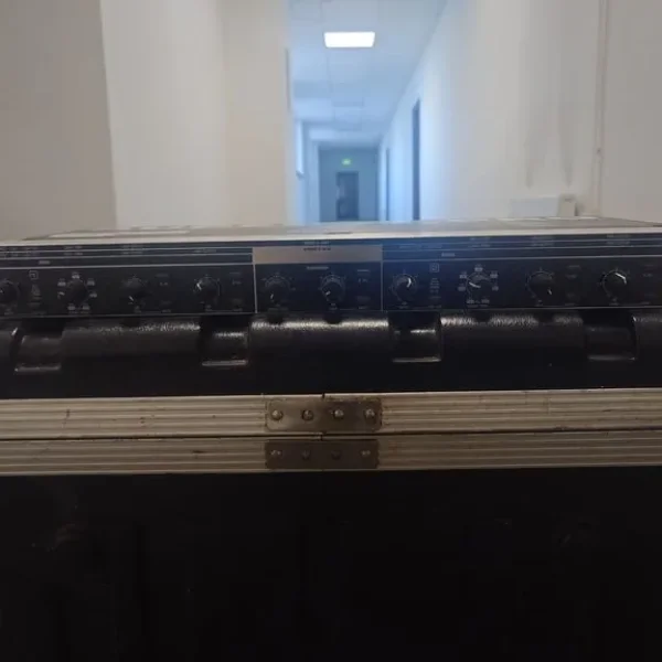 Behringer super x pro crossover