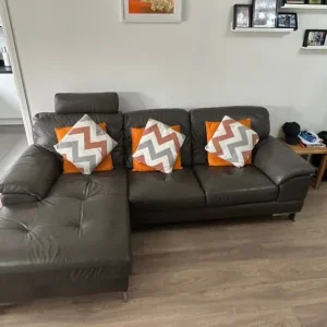 L shaped sofa, Cuddle chair & puffe - Image 2