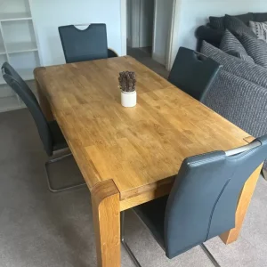 Oak wood 6-Person Wooden Dining Table – Light Brown Finish - Image 2