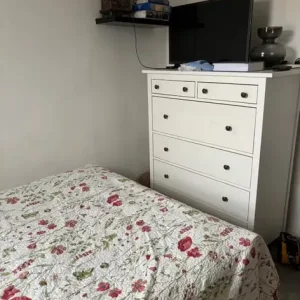 One double furnished bedroom - Image 3
