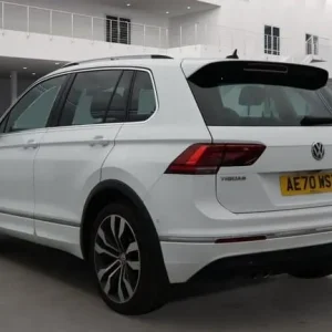 2020 70 VOLKSWAGEN TIGUAN 1.5 TSI EVO R-LINE TECH SUV 5DR PETROL DSG EURO 6 (S/S - Image 2