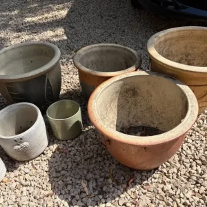 Assortment of Garden pots - Image 3