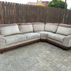 Free corner sofa