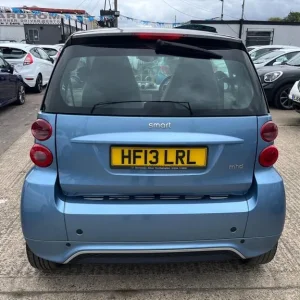 2013 smart fortwo 1.0 MHD Passion SoftTouch Euro 5 (s/s) 2dr COUPE Petrol Automatic - Image 5