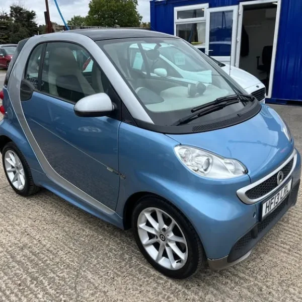 2013 smart fortwo 1.0 MHD Passion SoftTouch Euro 5 (s/s) 2dr COUPE Petrol Automatic