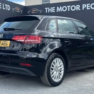 2018 Audi A3 1.5 TFSI SE Technik 5dr HATCHBACK PETROL Manual - Image 8