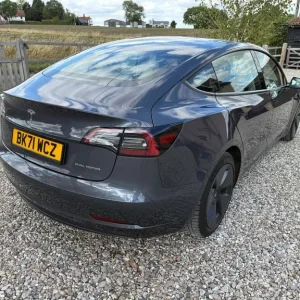 2021 Tesla Model 3 Model 3 Long Range AWD 4WD 4dr Saloon Electric Automatic - Image 4