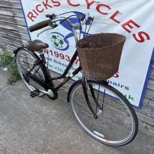 Dawes Dutches 17” Frame Town Bike. Including Lock/Lights in sales!! - Image 3