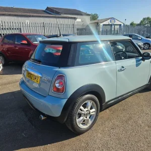 MINI HATCH 1.6 One D Hatch 2012 - Image 5
