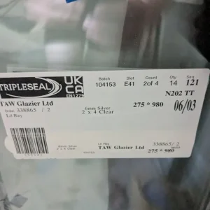 Double glazing sealed units