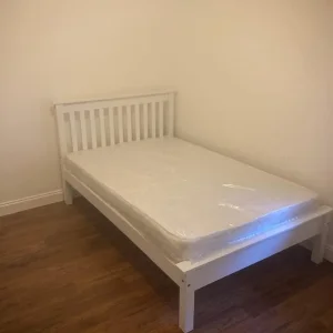 Double room with own Shower and toilet to rent in Havelock road lu2 7pp - Image 7