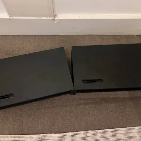 Two monitor stands (SW15)